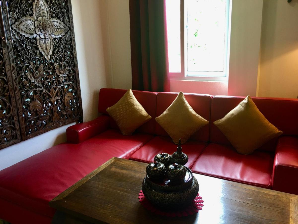 Naraya Homestay San Pa Tong Exterior photo